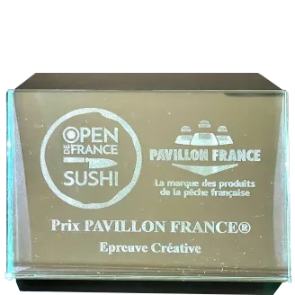 Trophée en verre gravé « Prix Pavillon France, épreuve créative »